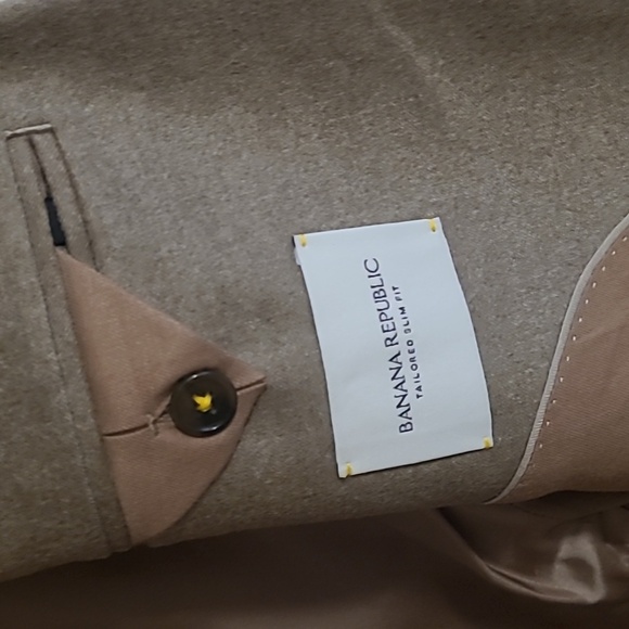 Banana Republic 100% wool. Great for fall. NWT - Picture 3 of 7